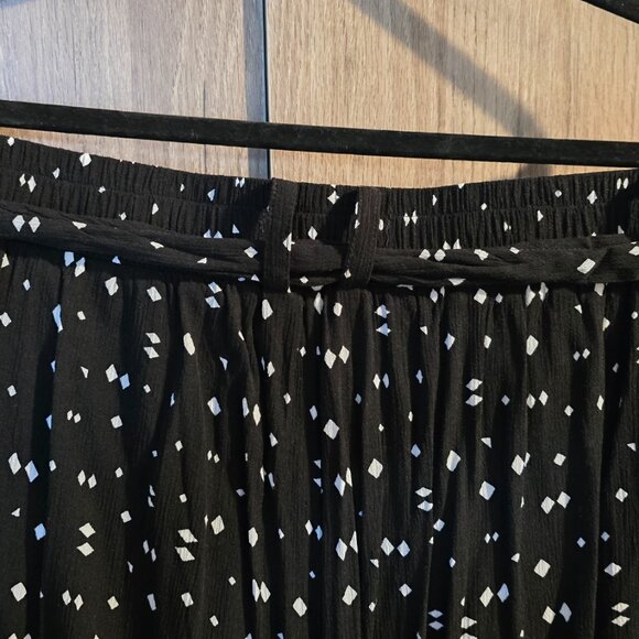 Torrid Pull-On Wide Leg Gauze High-Rise Smocked Waistband Pant- 0x - Picture 7 of 10